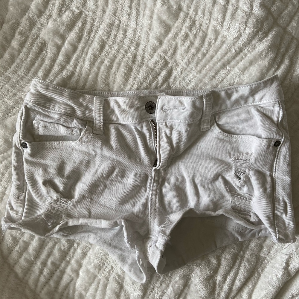white jean shorts